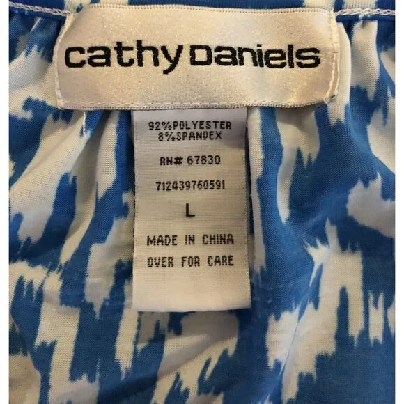Cathy Daniels Blue/White  Geometric Print Short Sleeve Shirt Women’s Size Large - Picture 5 of 6
